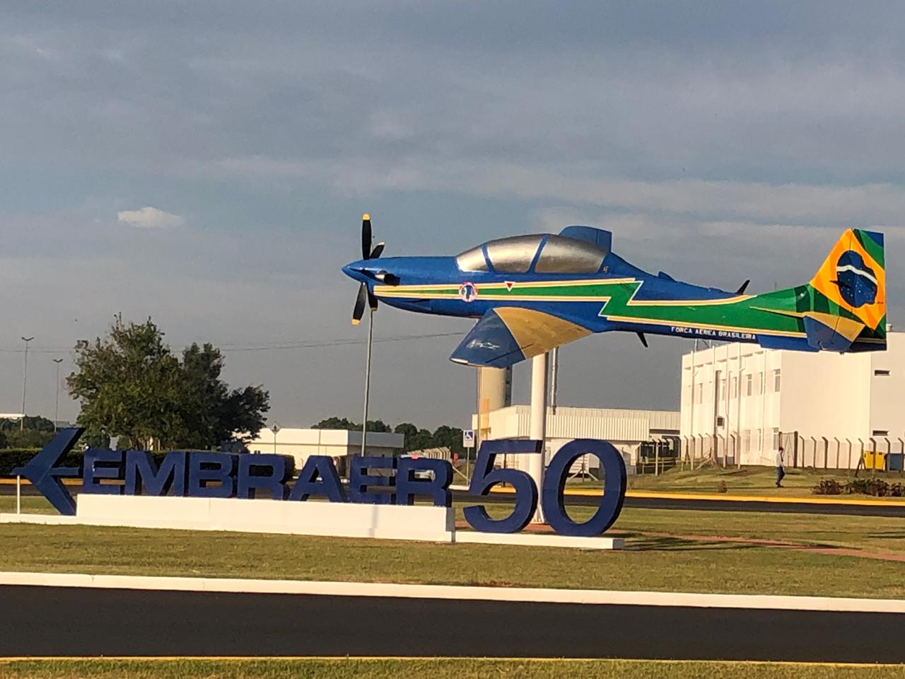 VISITA À EMBRAER - CEPE 2019