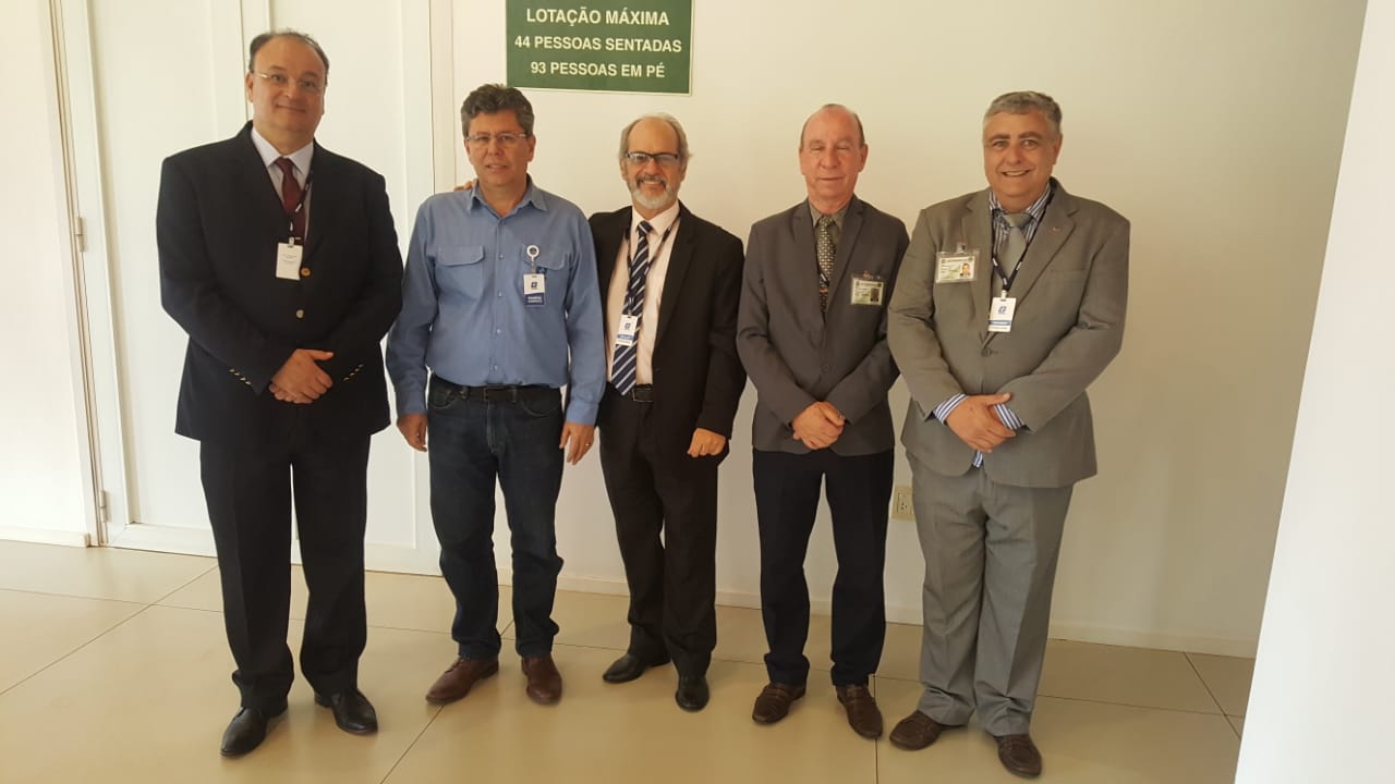 TURMA GEN. ROCHA PAIVA VISITA CBMM EM ARAXÁ