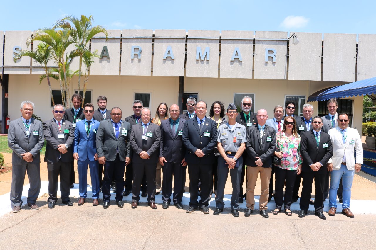 ESTAGIÁRIOS DO CEPE 2019 VISITAM A ARAMAR